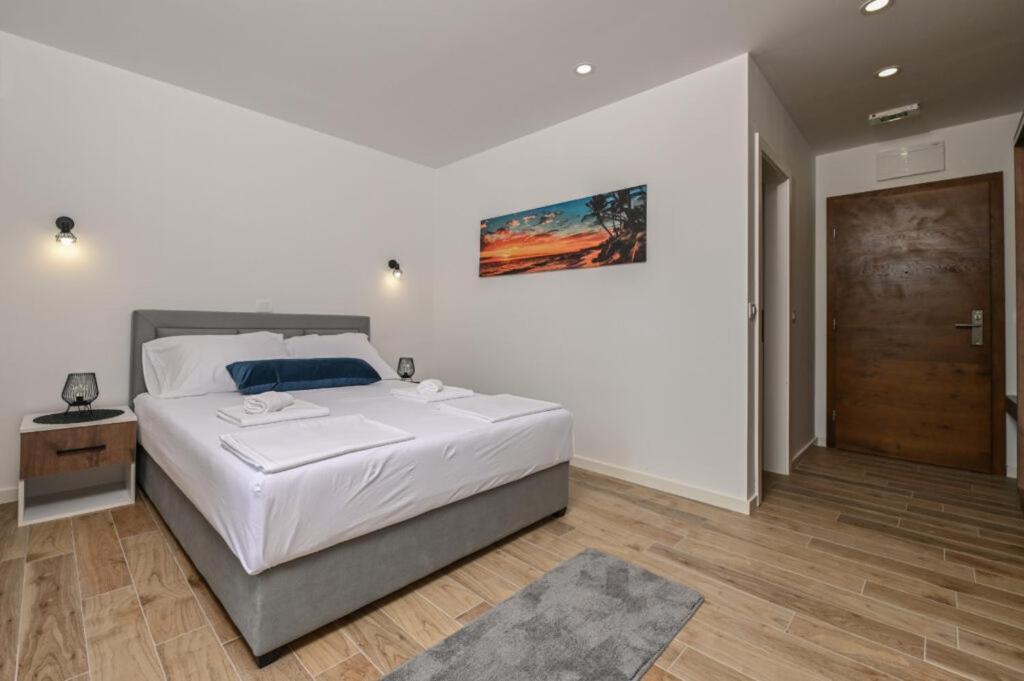 Boutique Hotel Ivy'Z Novalja Exteriér fotografie