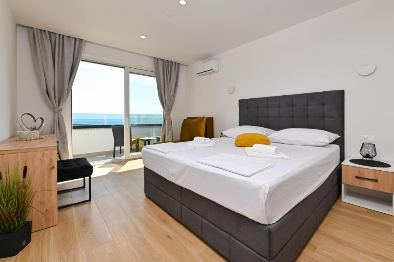 Boutique Hotel Ivy'Z Novalja Exteriér fotografie