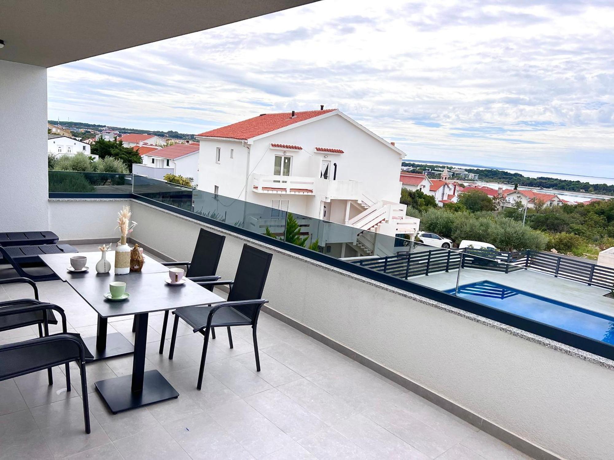 Boutique Hotel Ivy'Z Novalja Exteriér fotografie