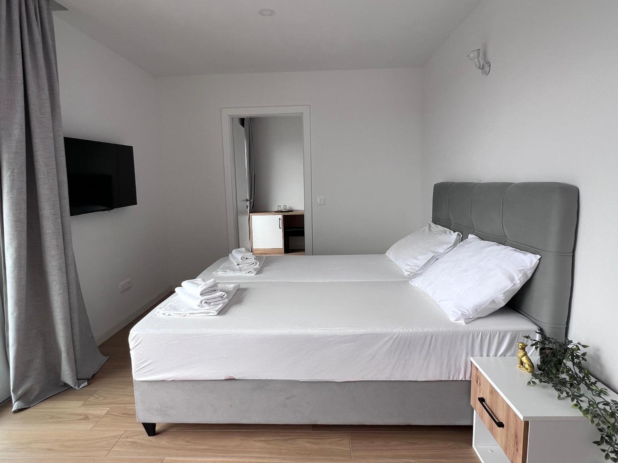 Boutique Hotel Ivy'Z Novalja Exteriér fotografie