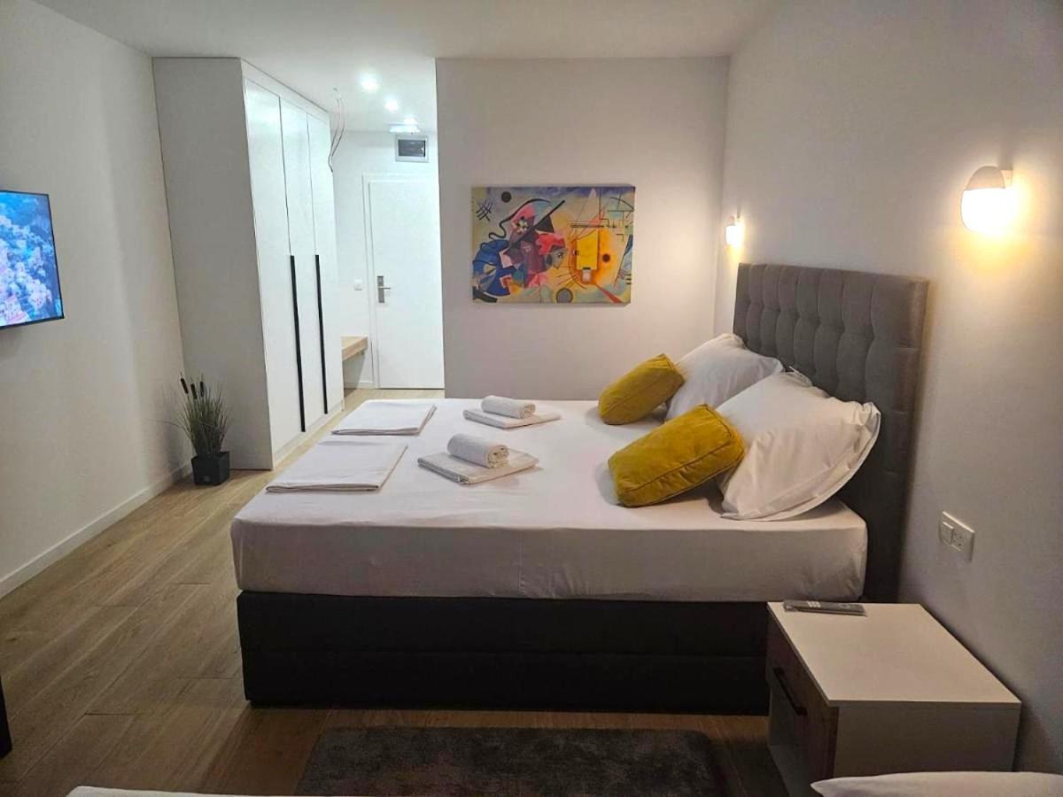 Boutique Hotel Ivy'Z Novalja Exteriér fotografie